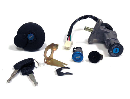 *MB* Key Set Complete GY6 50/150 w/gas cap