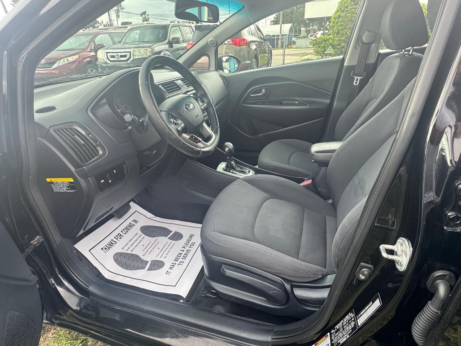 Kia rio 2013