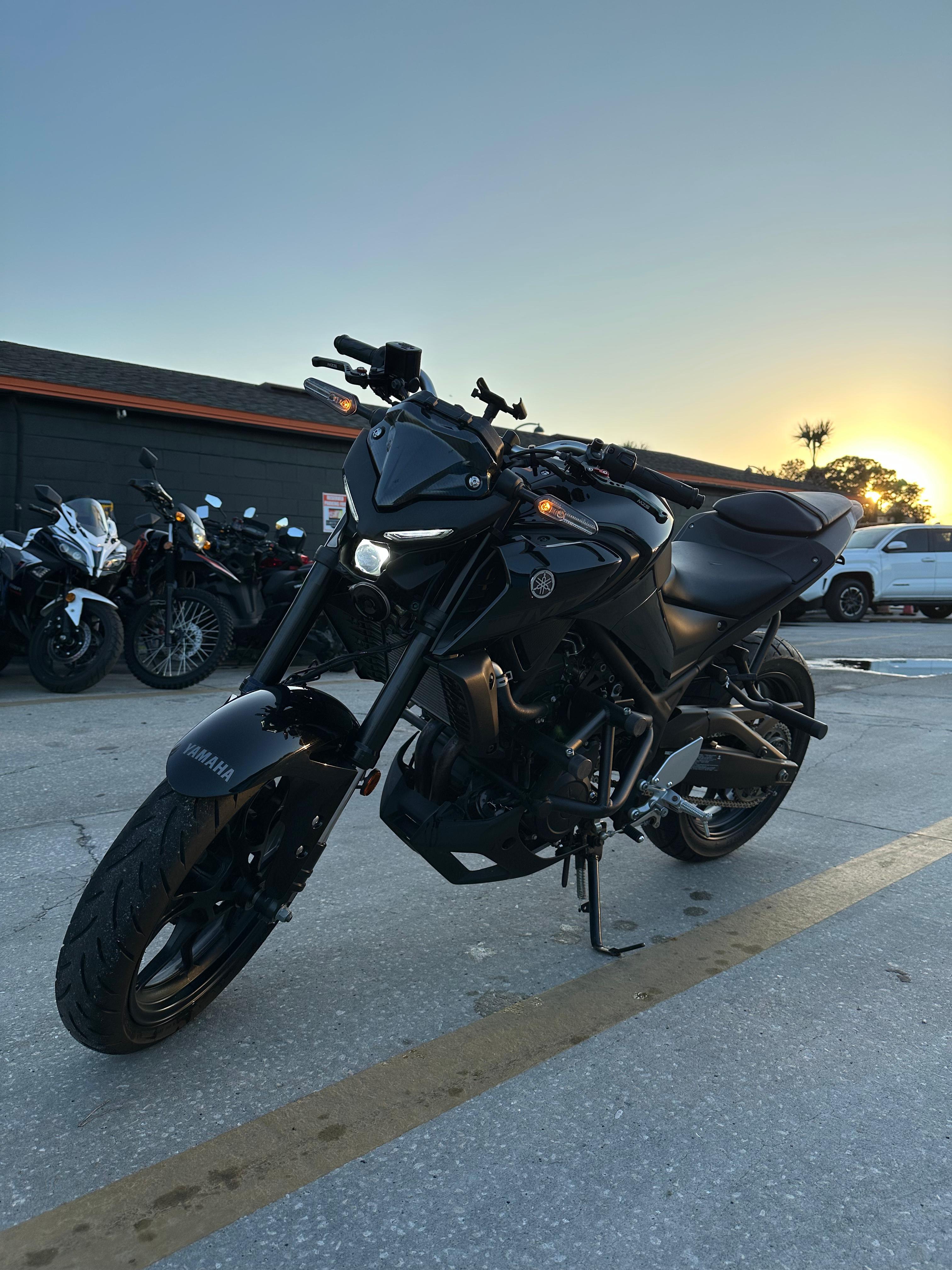 Yamaha MT-03  300cc